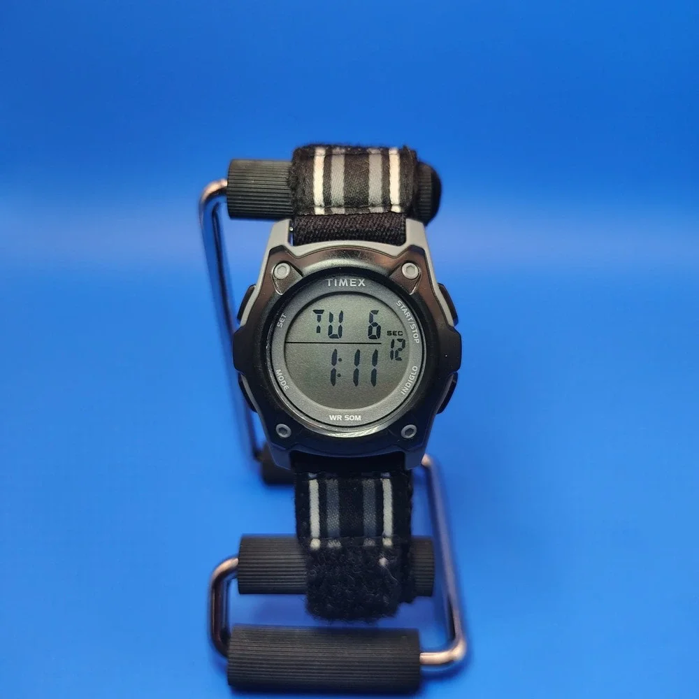 Vintage 1996 Timex Indiglo Sport 33mm Unisex Quartz Watch Fully Restored New Bat